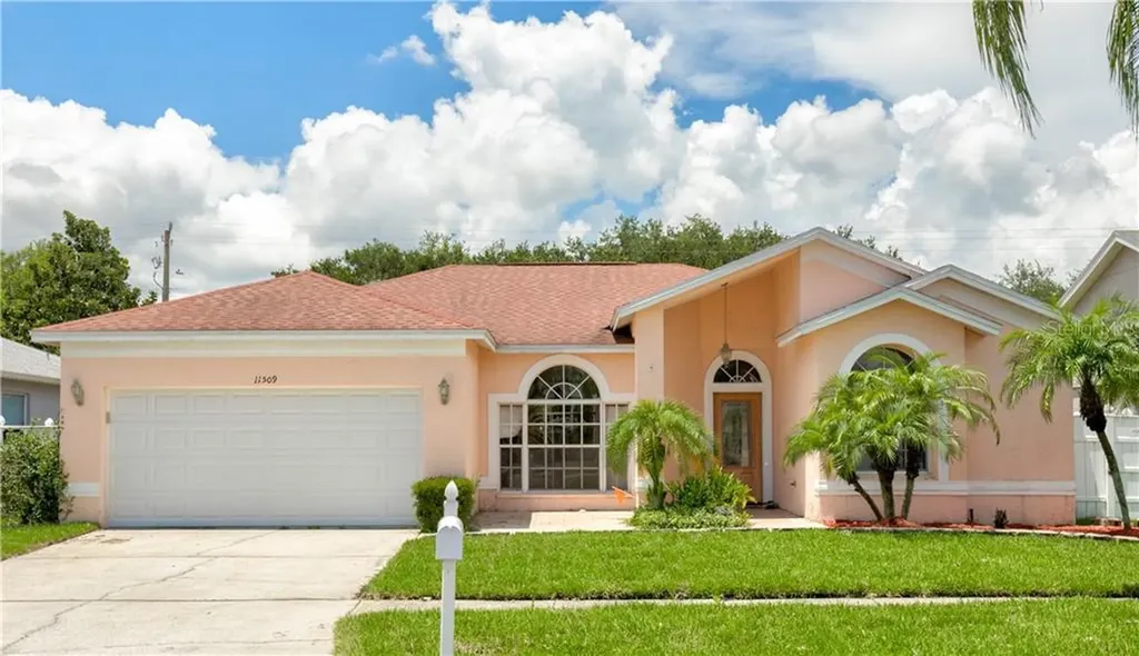 11509 Glenmont Drive Tampa FL 33635