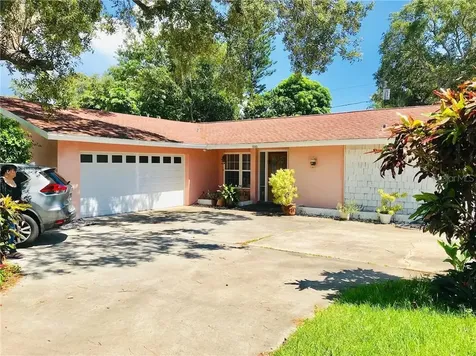1900 Pinellas Point Drive S St Petersburg FL 33712
