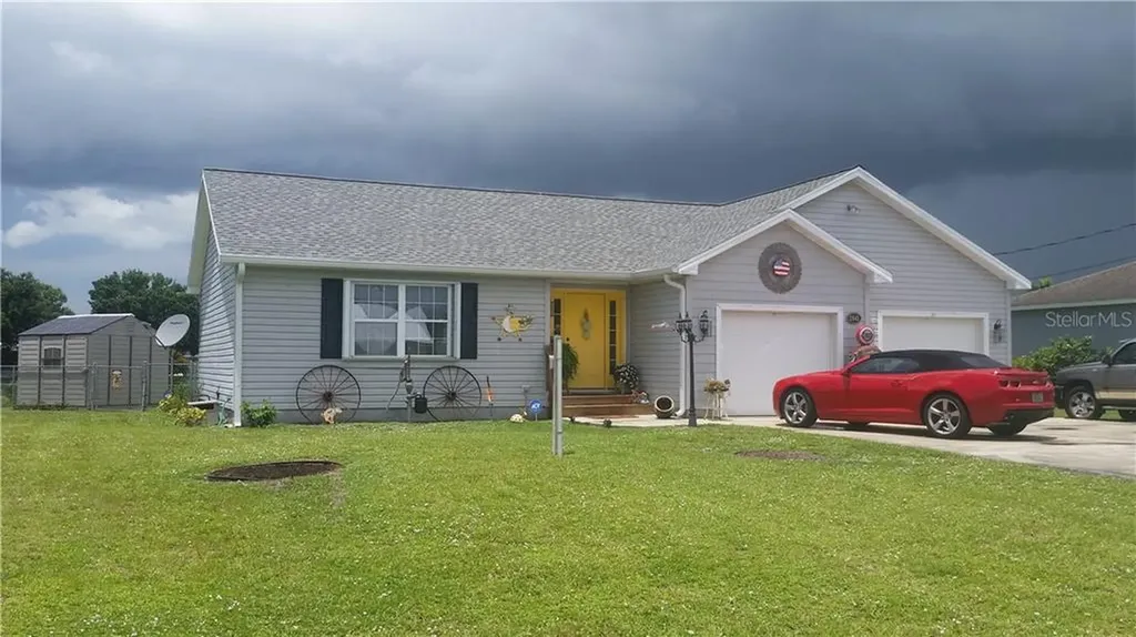 2643 SE 27th Street Okeechobee FL 34974