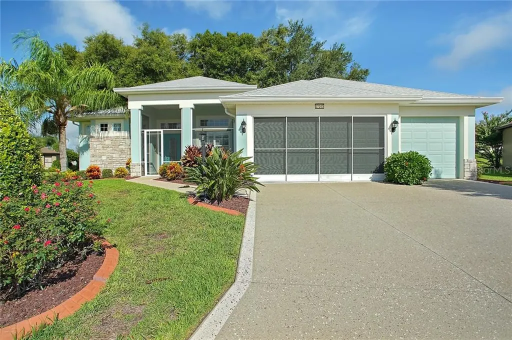 27203 Jade Isle Court Leesburg FL 34748