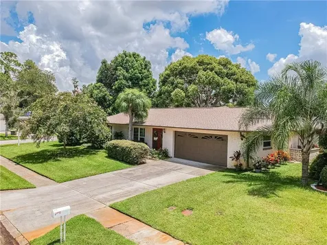 2420 Forecastle Drive Palm Harbor FL 34685
