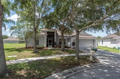 7501 Regents Garden Way Apollo Beach FL 33572