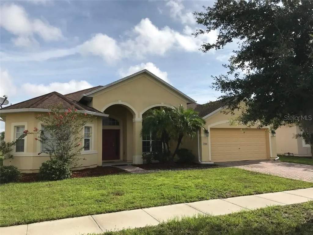2908 Sweetspire Circle Kissimmee FL 34746
