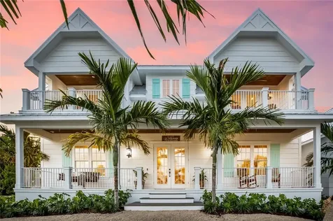 110 48th Street Holmes Beach FL 34217