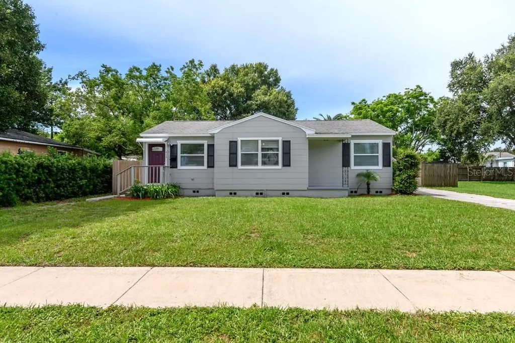 416 61st Avenue NE St Petersburg FL 33703
