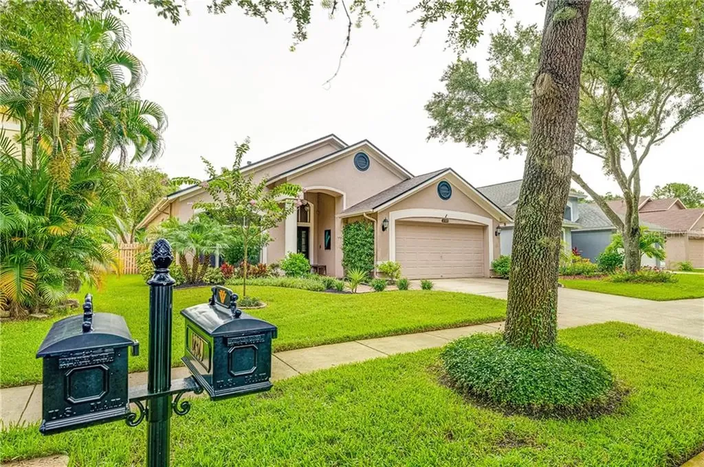12329 Glenfield Avenue Tampa FL 33626