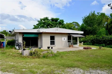 45630 Ohio Street Paisley FL 32767