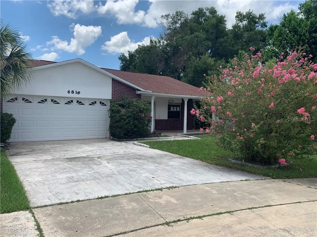 6818 Massa Court Orlando FL 32810