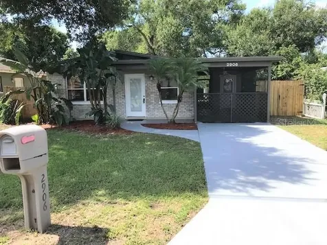 2906 W Wallace Avenue Tampa FL 33611
