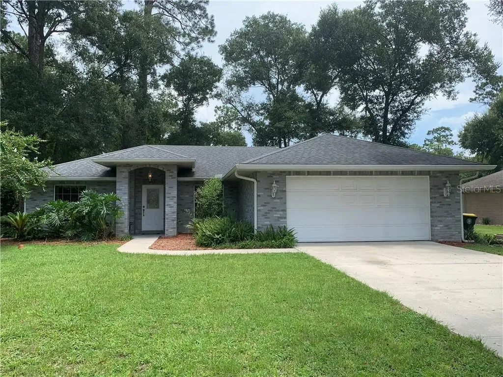 1056 N Leavitt Avenue Orange City FL 32763