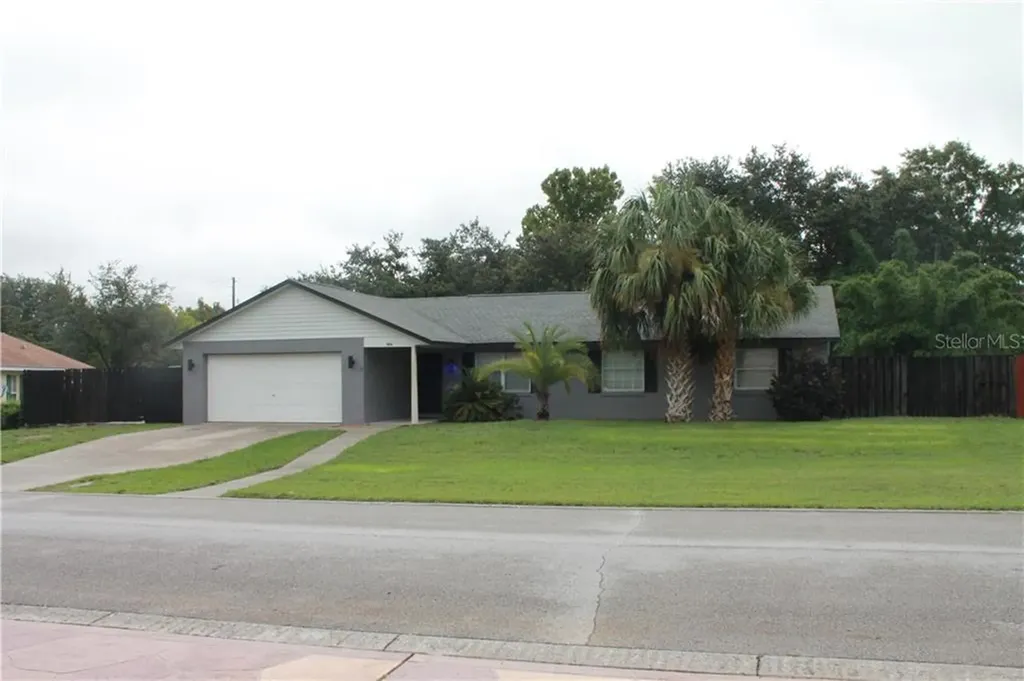 316 Cherry Tree Street Eustis FL 32726
