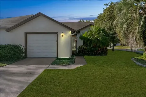 8516 Sparrowhawk Court Orlando FL 32829