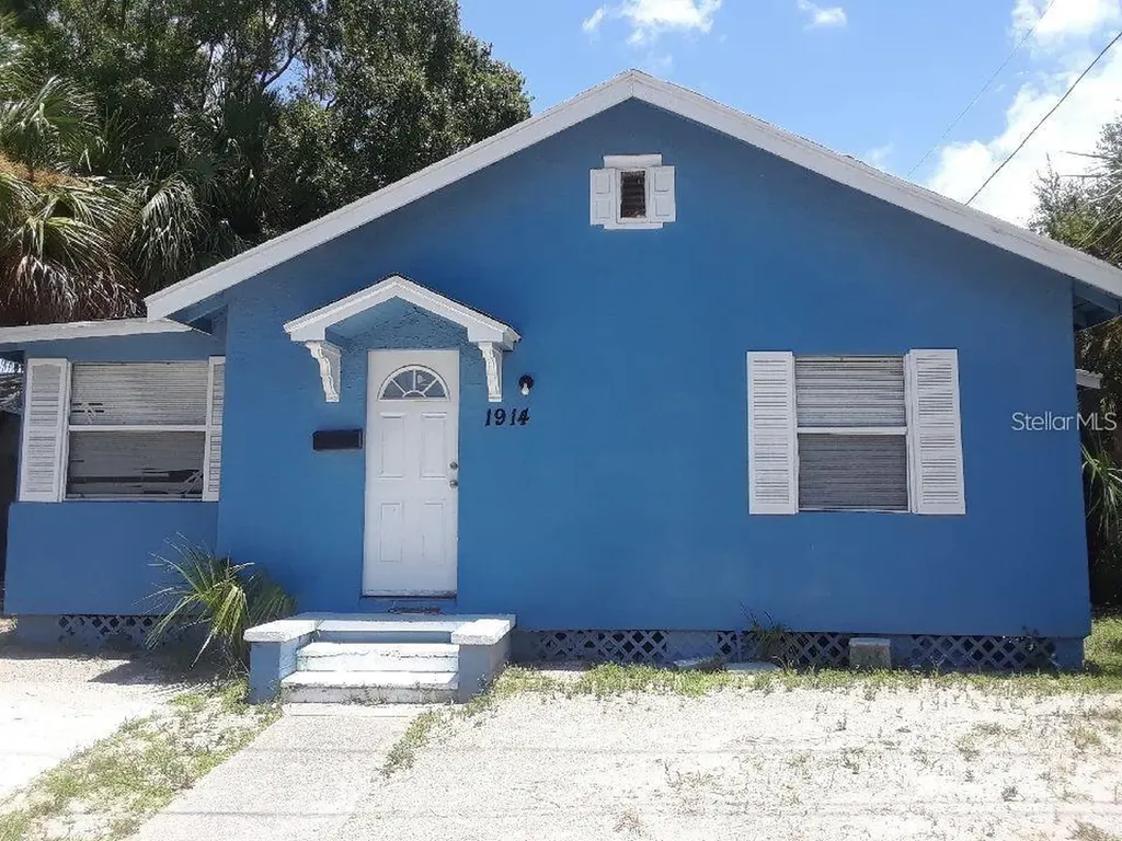 1914 31st Street S St Petersburg FL 33712