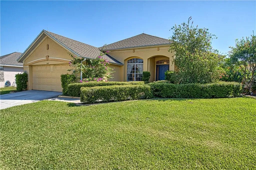 1620 The Oaks Boulevard Kissimmee FL 34746
