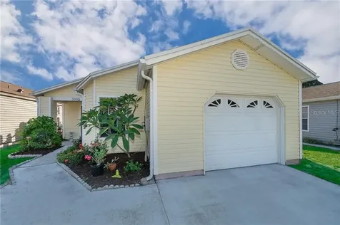 2203 Faxton Court Orlando FL 32812