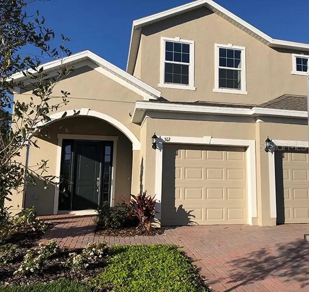 512 Sapphire Drive Davenport FL 33837