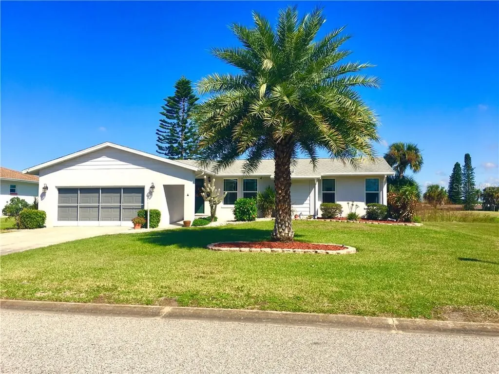 50 Oakland Hills Place Rotonda West FL 33947
