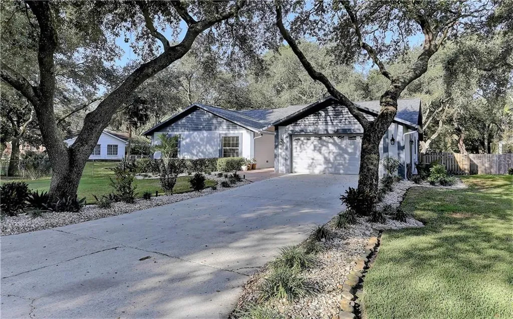 11308 N Ola Avenue Tampa FL 33612