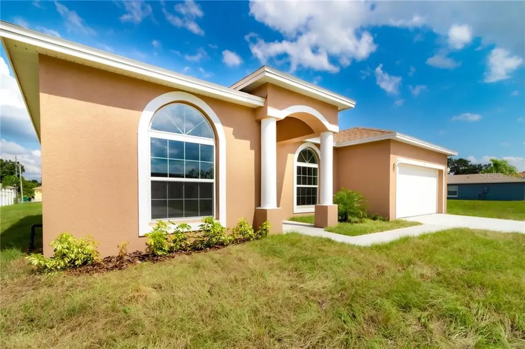 34 Catalina Court Kissimmee FL 34758