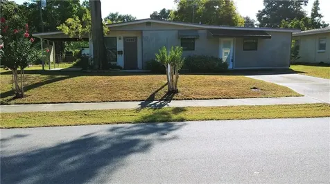 10105 N Ola Avenue Tampa FL 33612