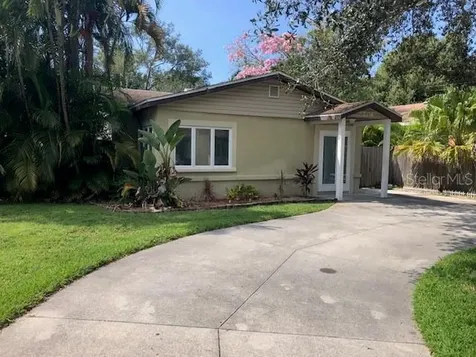 204 36th Street W Bradenton FL 34205