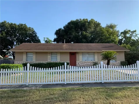 638 W Ella J Gilmore Street Apopka FL 32703