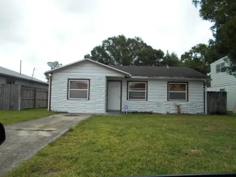 2035 Palm Way Largo FL 33771