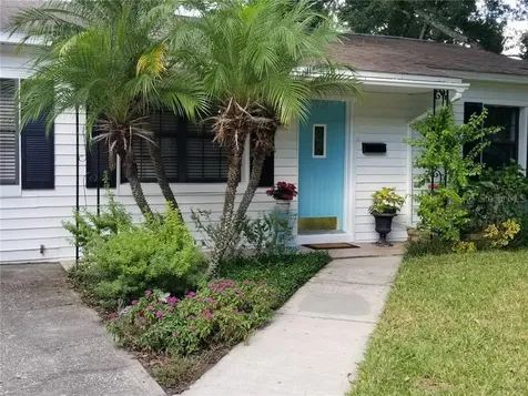 3909 W Bay Court Avenue Tampa FL 33611