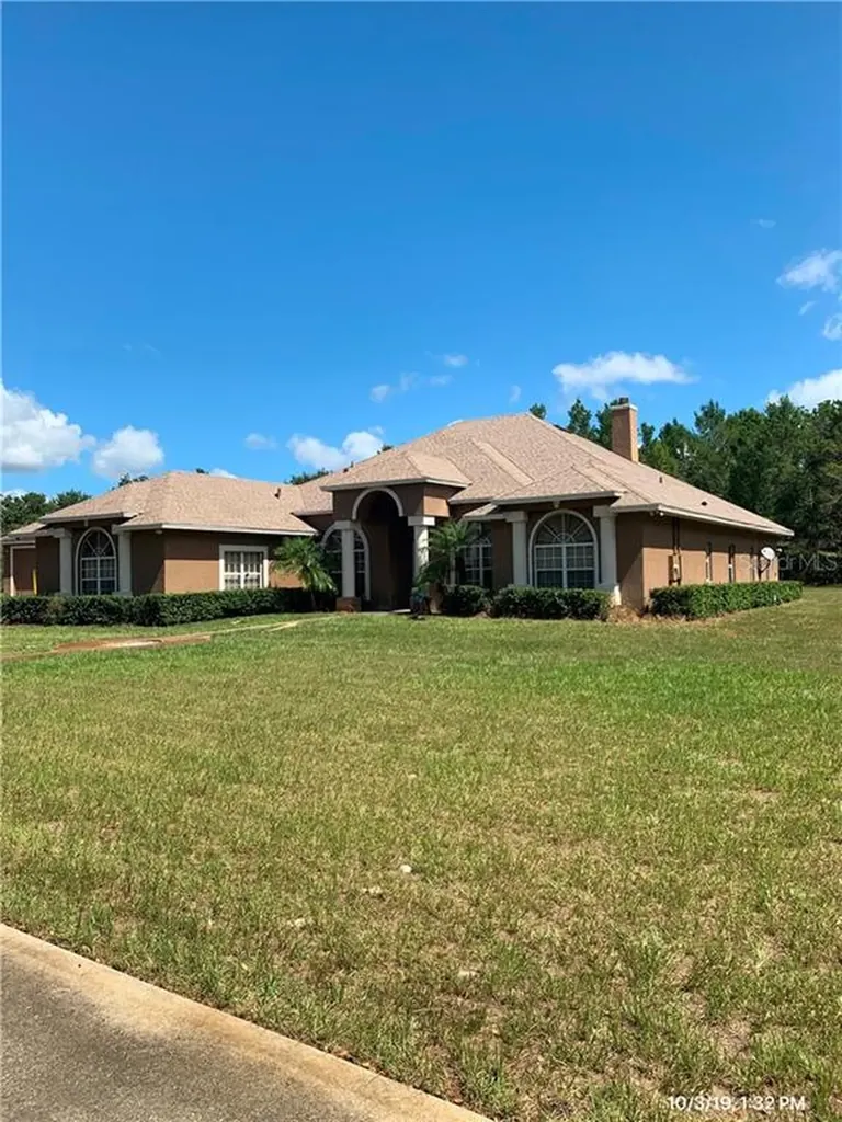1635 Onondaga Drive Geneva FL 32732