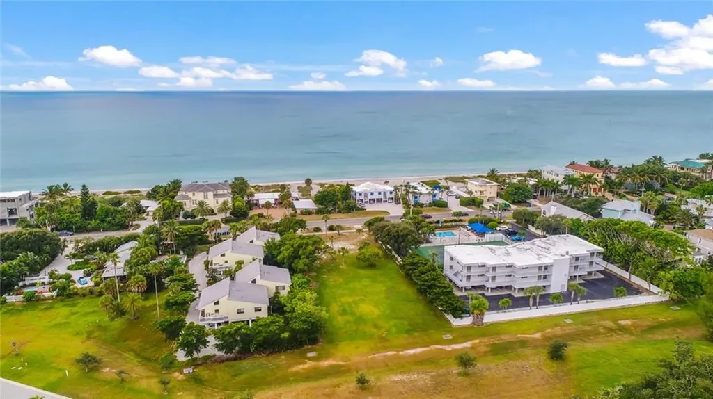 2944 Gulf Of Mexico Drive Longboat Key FL 34228