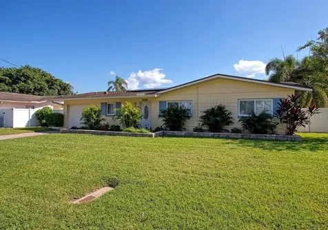 1414 46th Avenue NE St Petersburg FL 33703