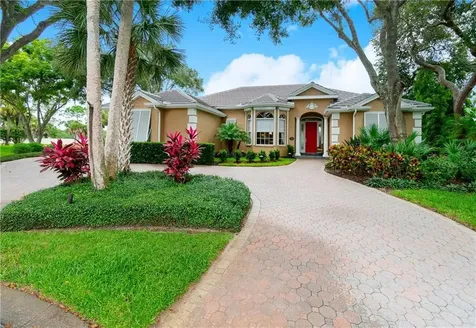 22 Saint Croix Way Englewood FL 34223