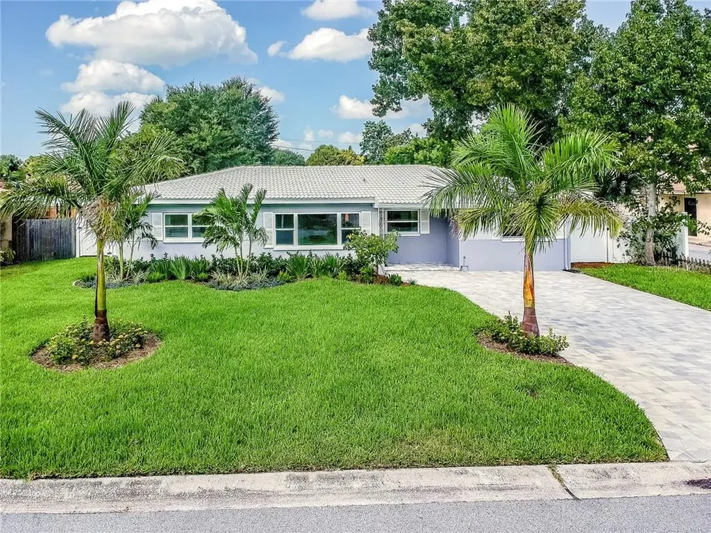 1952 75th Way N St Petersburg FL 33710