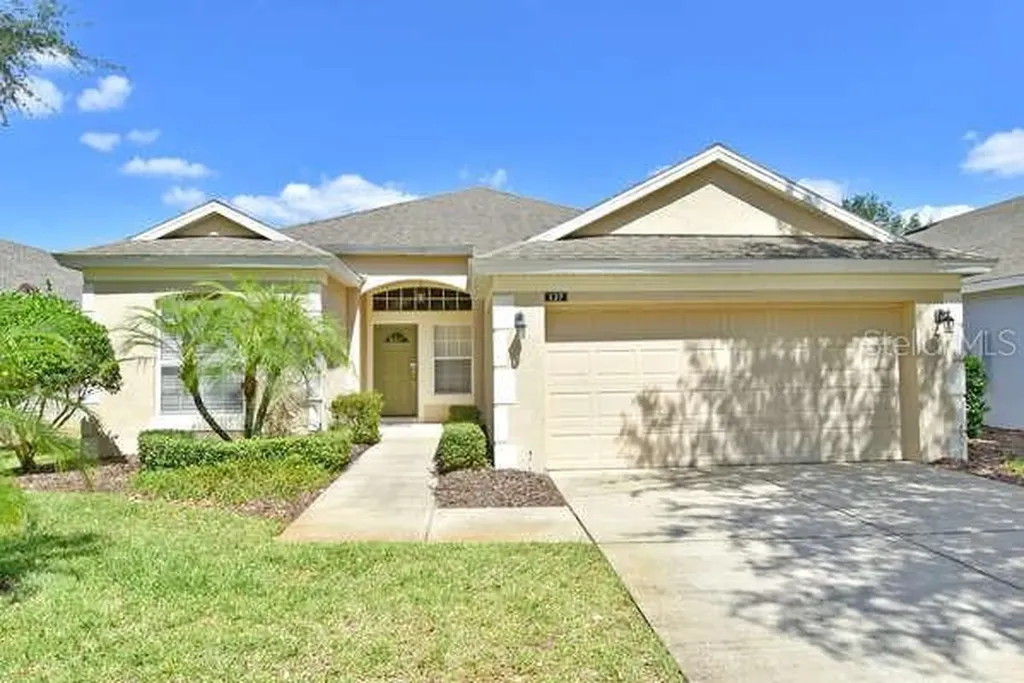 137 Henley Circle Davenport FL 33896