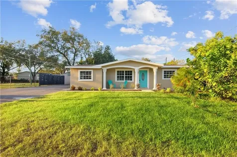 1523 W Hiawatha Street Tampa FL 33604