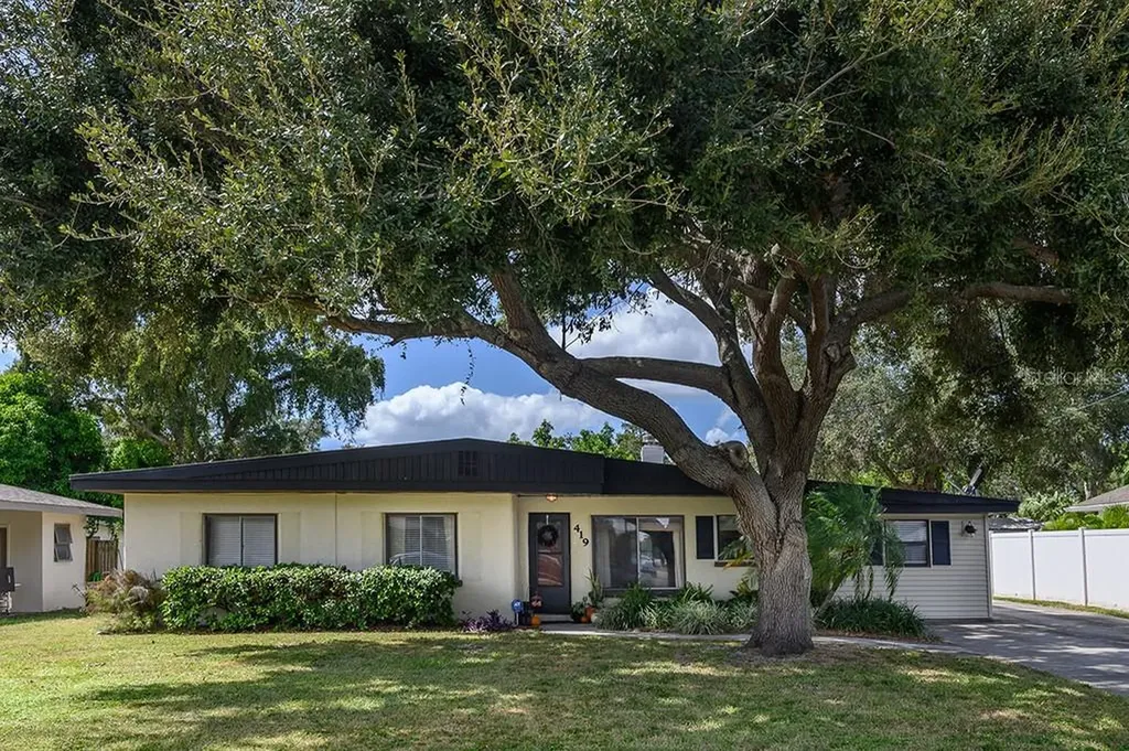 419 20th Avenue W Palmetto FL 34221