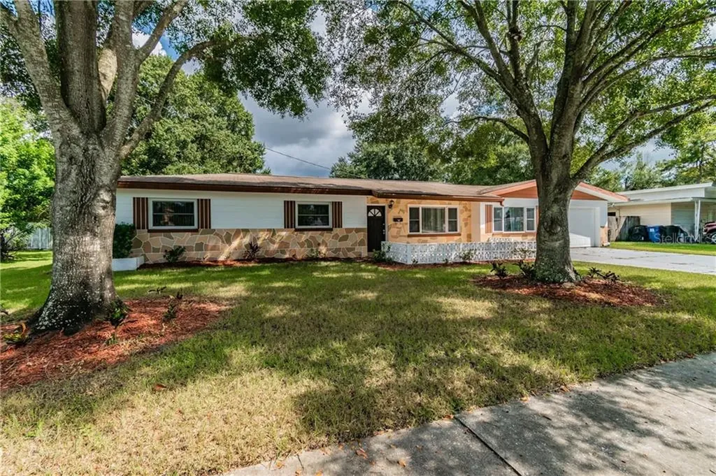 3651 58th Street N St Petersburg FL 33710