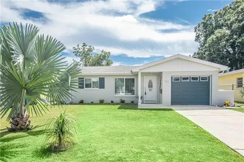 832 42nd Avenue N St Petersburg FL 33703