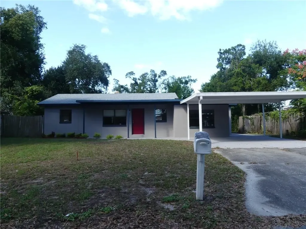735 Belair Avenue Lakeland FL 33801