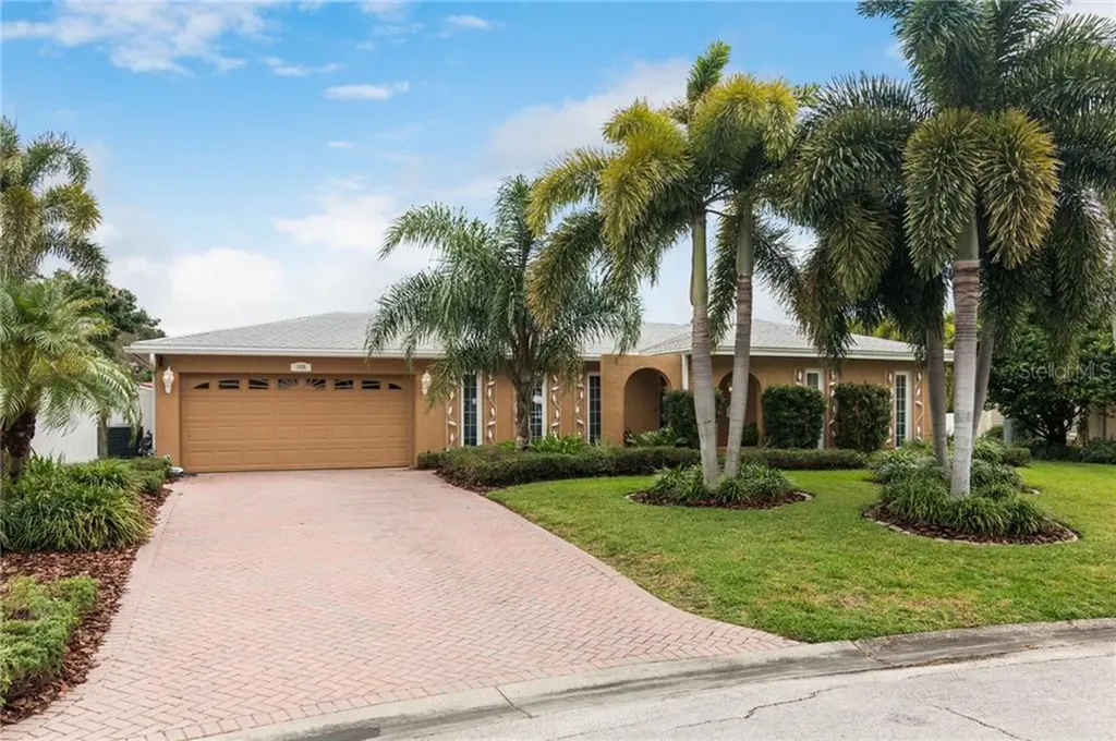 1498 48th Avenue NE St Petersburg FL 33703