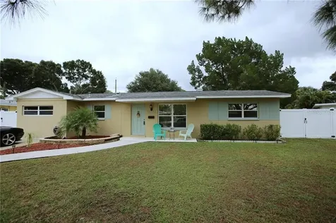 7051 17th Lane N St Petersburg FL 33702