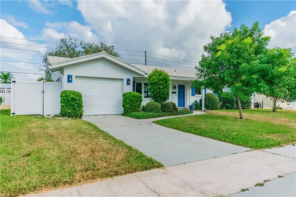 5801 110th Way Seminole FL 33772