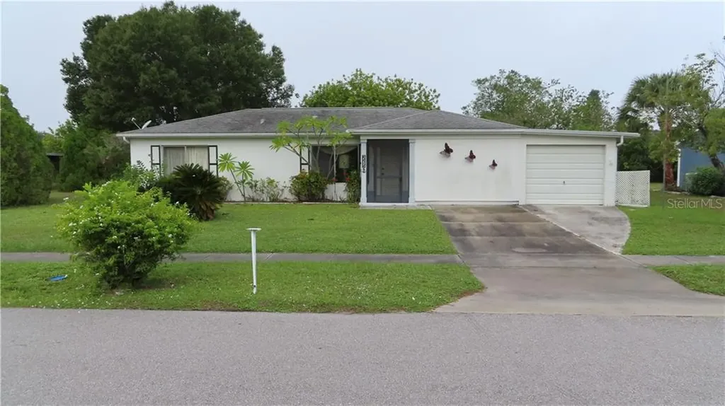 3585 Avanti Circle North Port FL 34287