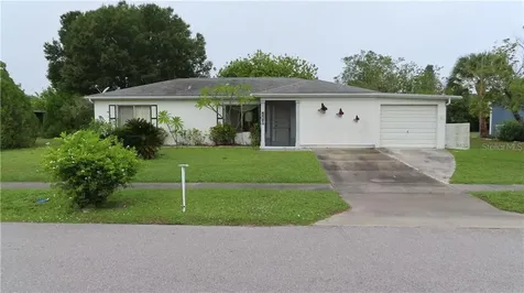 3585 Avanti Circle North Port FL 34287