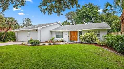 4060 40th Circle S St Petersburg FL 33711