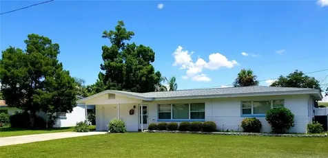 8671 112th Street Seminole FL 33772