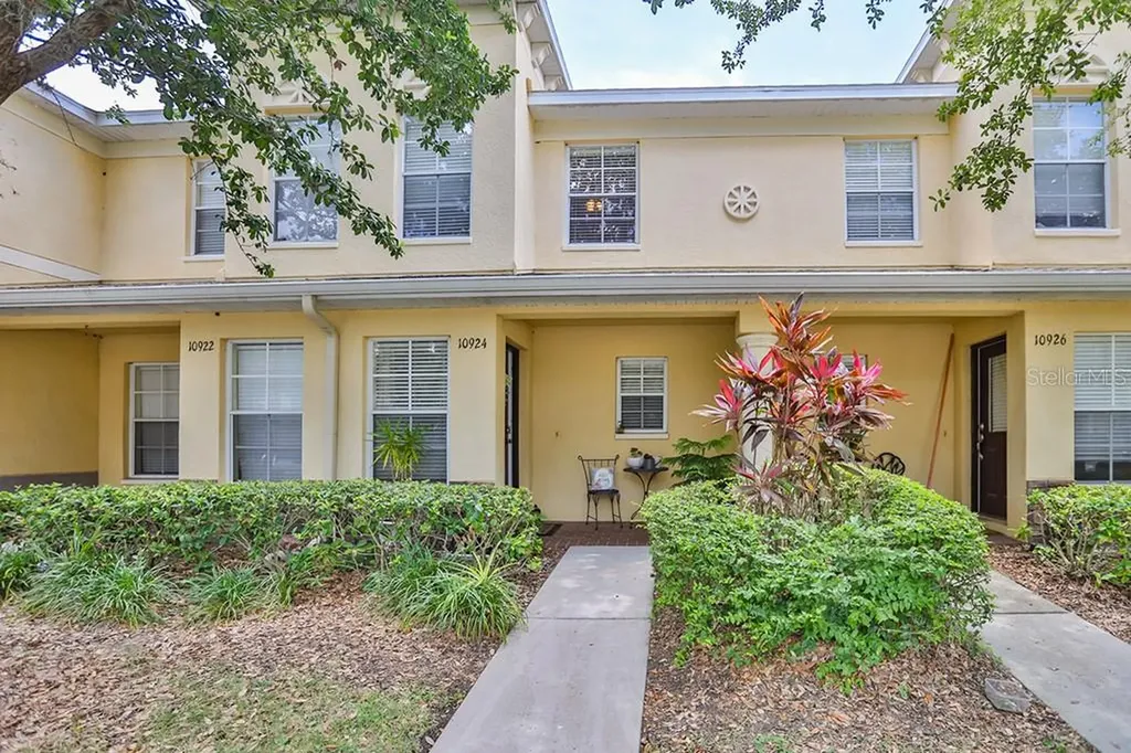 10924 Brickside Court Riverview FL 33579
