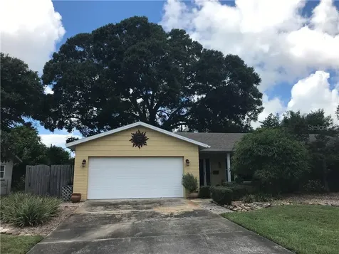 2728 York Street N St Petersburg FL 33710