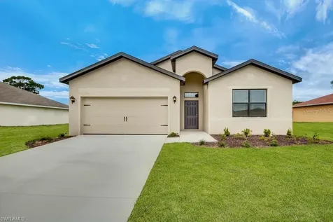 926 SW 32nd Terrace Cape Coral FL 33914