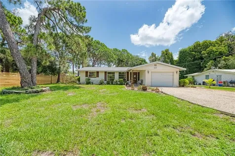 653 Spruce Street Englewood FL 34223